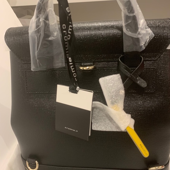 AUTHENTIC CROMIA  LEATHER BACKPACK - Picture 5 of 16